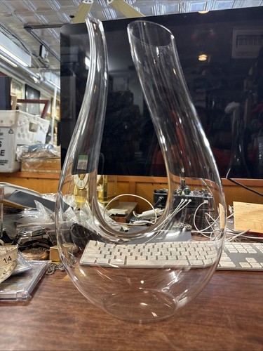 Riedel amadeo shape wine - u,